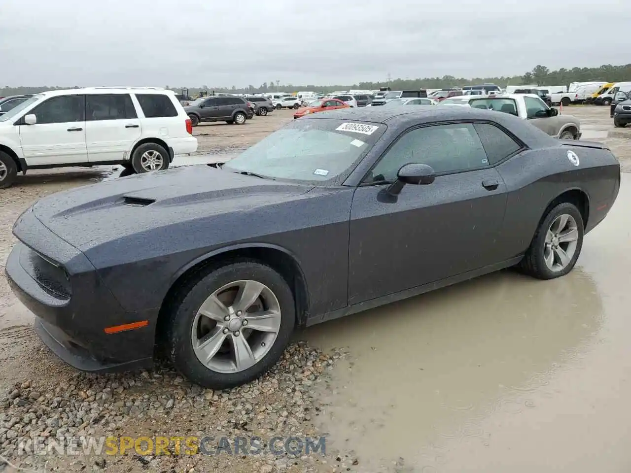 1 Photograph of a damaged car 2C3CDZAG0KH565420 DODGE CHALLENGER 2019
