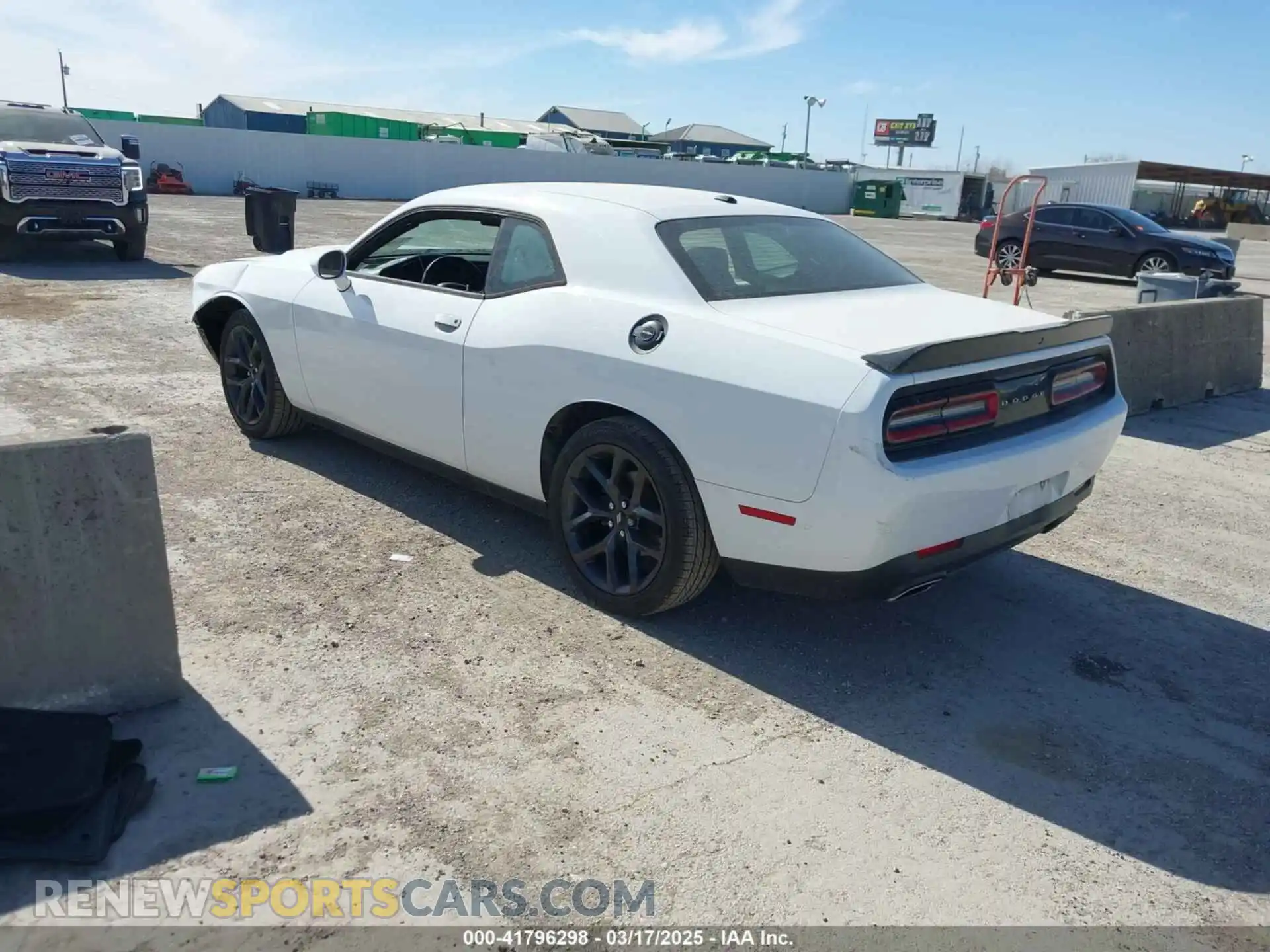 3 Photograph of a damaged car 2C3CDZAG0KH587336 DODGE CHALLENGER 2019
