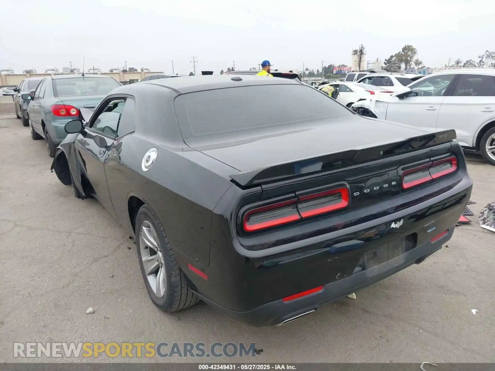 3 Photograph of a damaged car 2C3CDZAG2KH701594 DODGE CHALLENGER 2019
