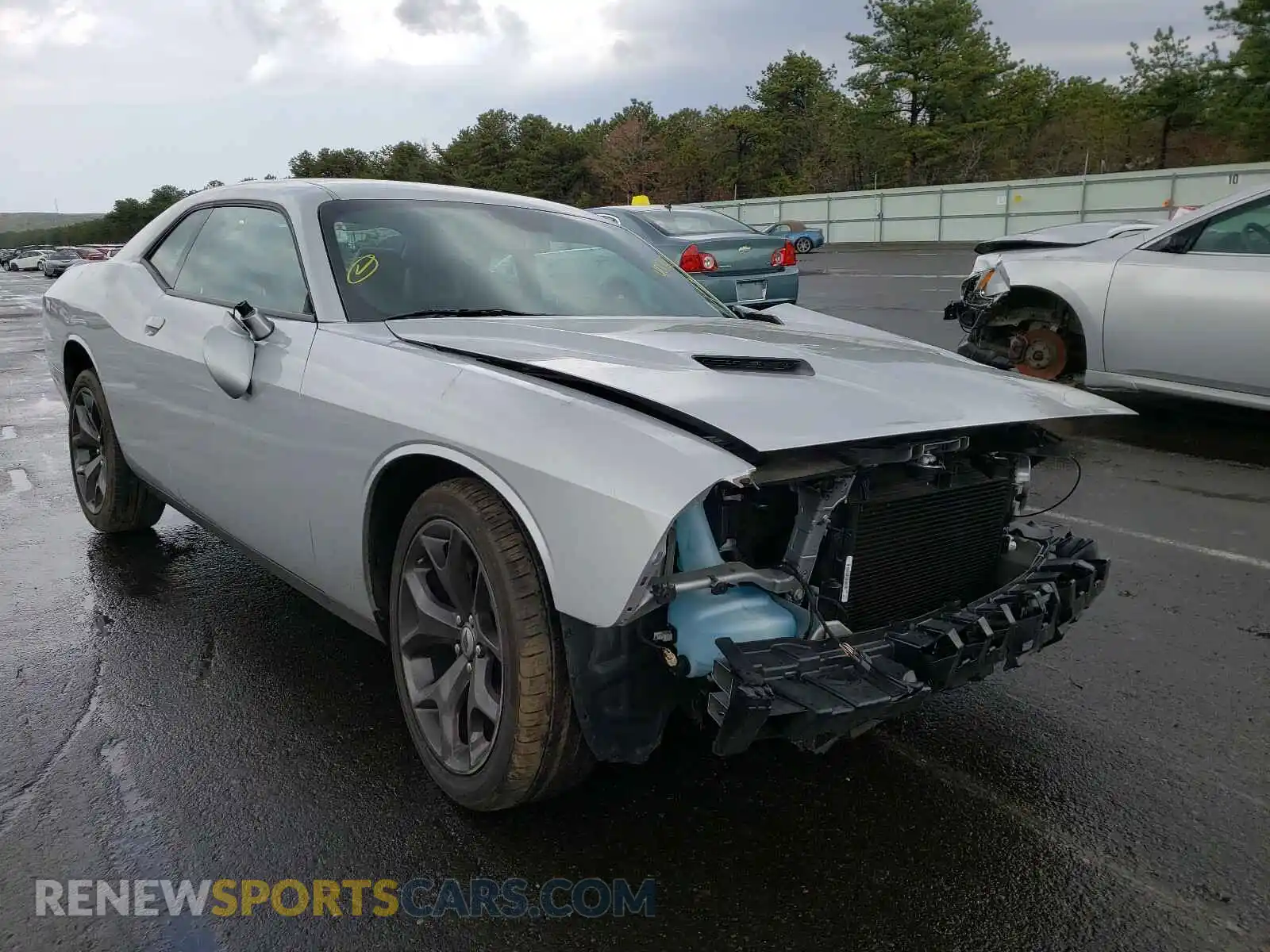 1 Photograph of a damaged car 2C3CDZAG2KH751170 DODGE CHALLENGER 2019