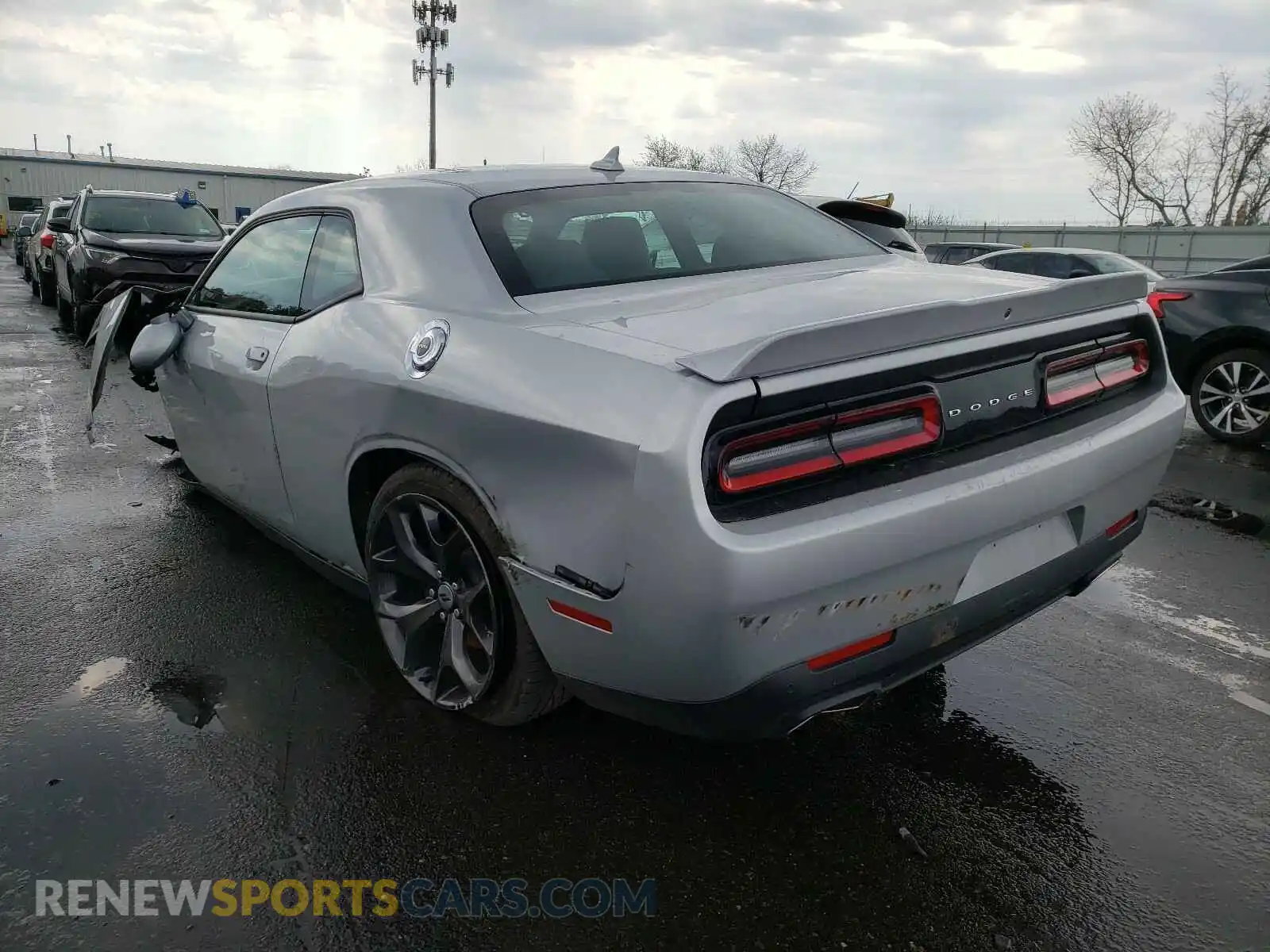 3 Photograph of a damaged car 2C3CDZAG2KH751170 DODGE CHALLENGER 2019