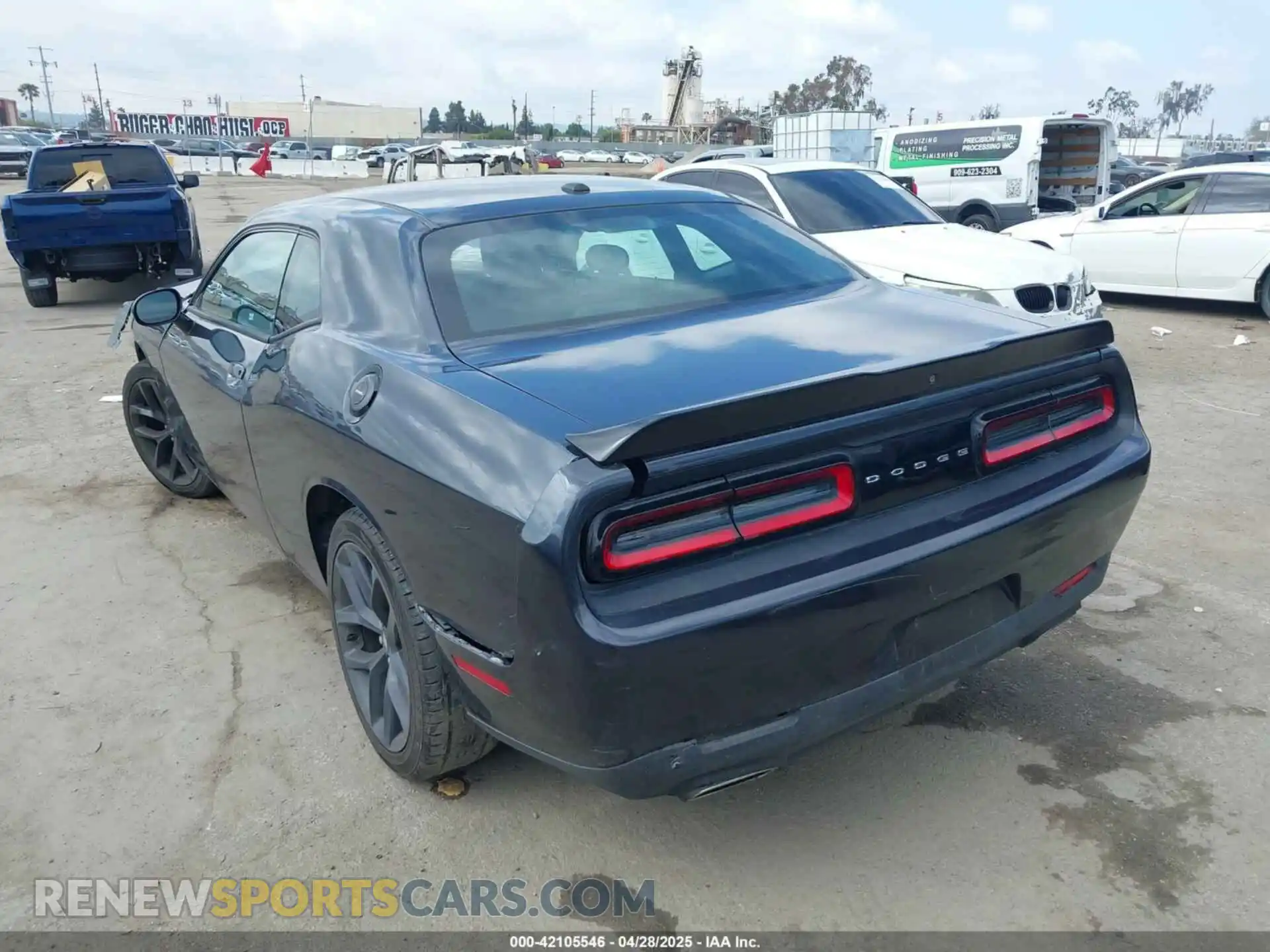 3 Photograph of a damaged car 2C3CDZAG4KH529276 DODGE CHALLENGER 2019