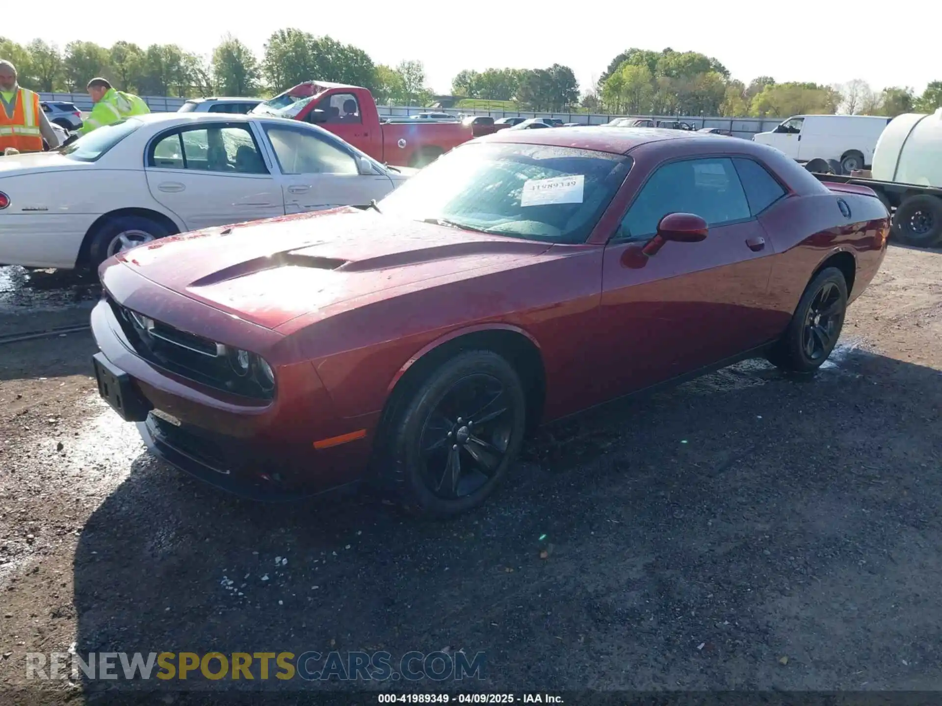2 Photograph of a damaged car 2C3CDZAG4KH534803 DODGE CHALLENGER 2019