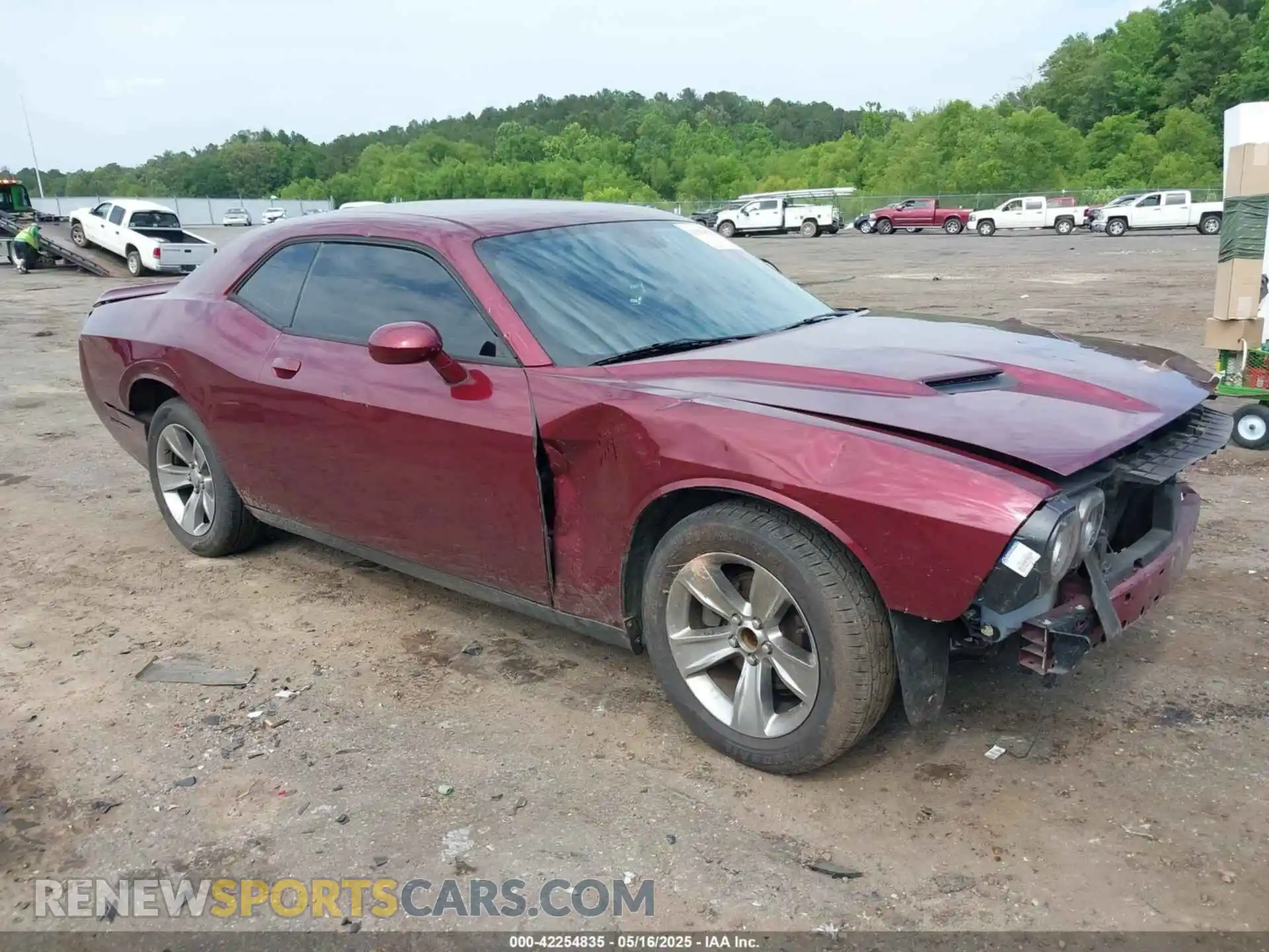 1 Photograph of a damaged car 2C3CDZAG4KH583564 DODGE CHALLENGER 2019