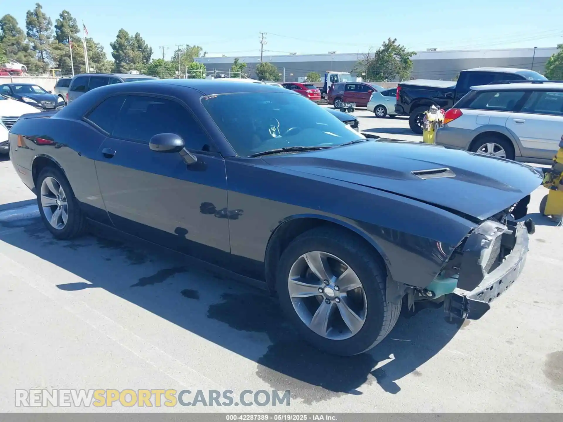 1 Фотография поврежденного автомобиля 2C3CDZAG4KH694177 DODGE CHALLENGER 2019