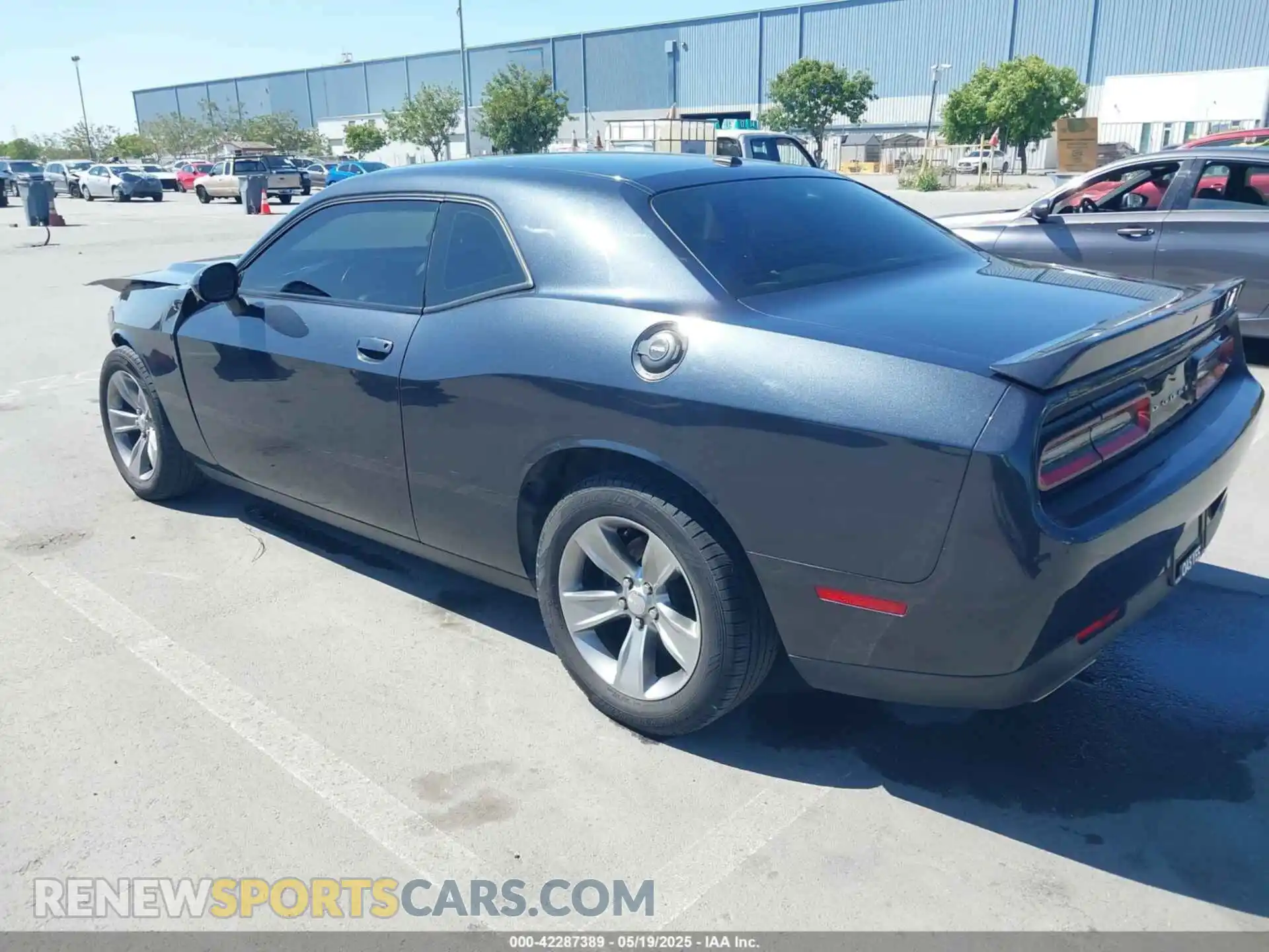 3 Фотография поврежденного автомобиля 2C3CDZAG4KH694177 DODGE CHALLENGER 2019