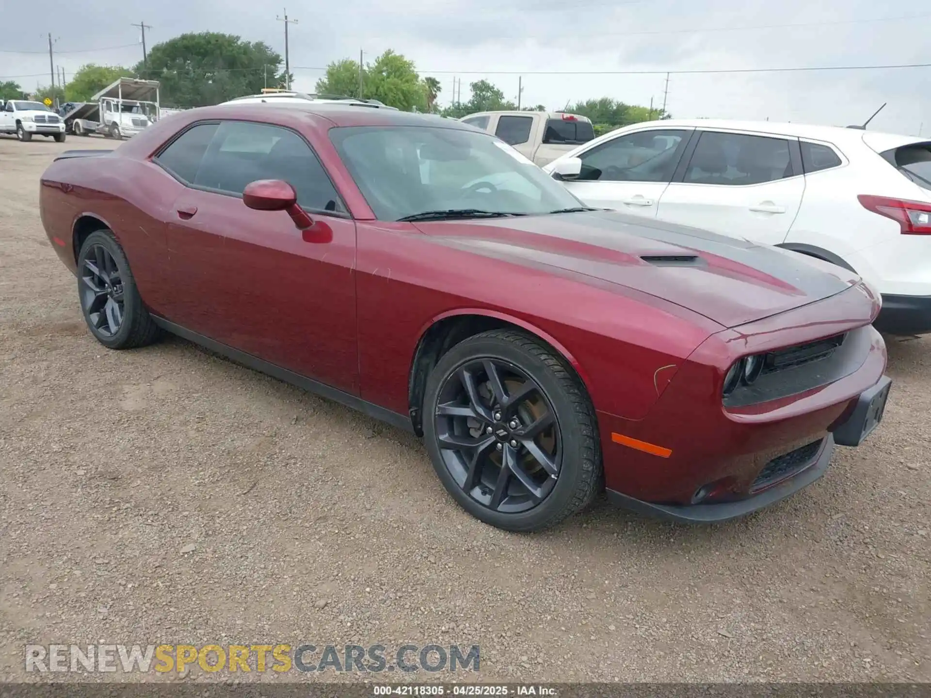 1 Photograph of a damaged car 2C3CDZAGXKH632914 DODGE CHALLENGER 2019