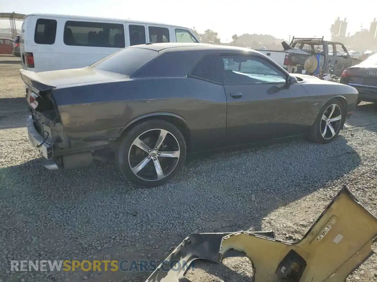 3 Photograph of a damaged car 2C3CDZBT0KH641150 DODGE CHALLENGER 2019