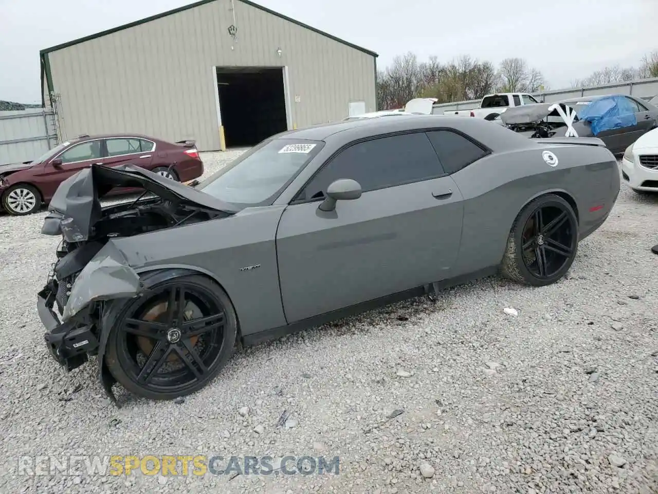 1 Photograph of a damaged car 2C3CDZBT2KH550896 DODGE CHALLENGER 2019