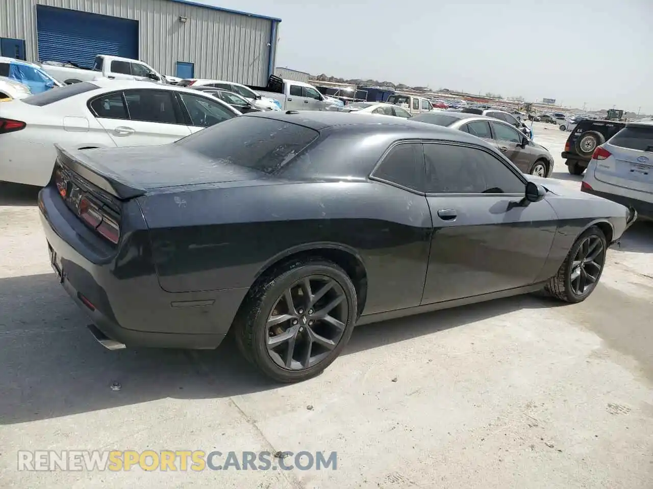 3 fotografías del automóvil dañado 2C3CDZBT2KH583266 DODGE CHALLENGER 2019
