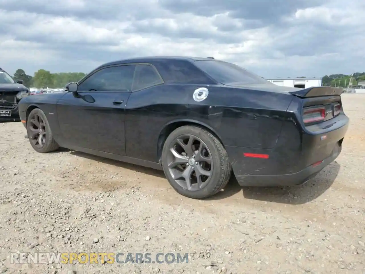 2 Photograph of a damaged car 2C3CDZBT4KH524316 DODGE CHALLENGER 2019