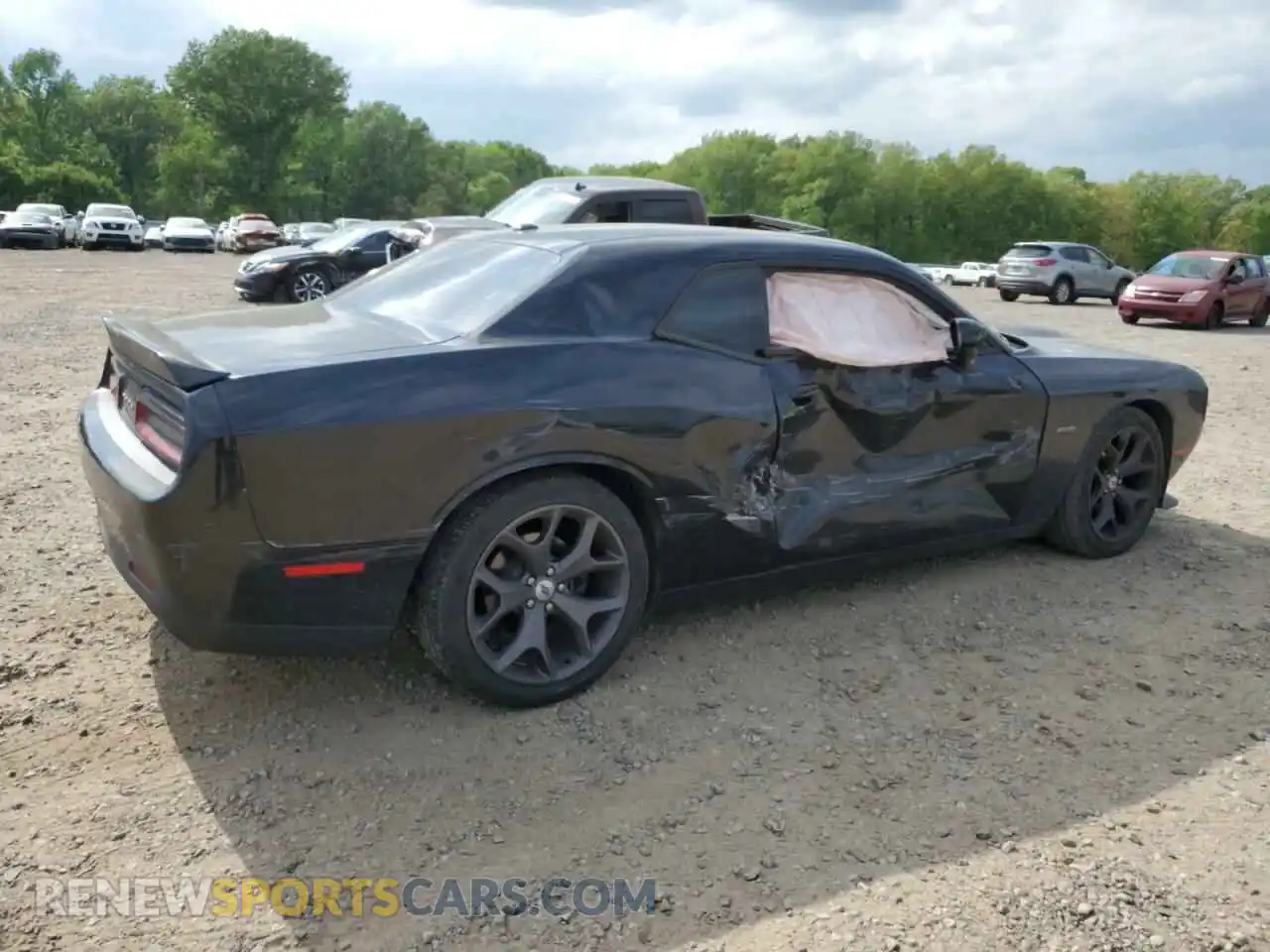 3 Photograph of a damaged car 2C3CDZBT4KH524316 DODGE CHALLENGER 2019