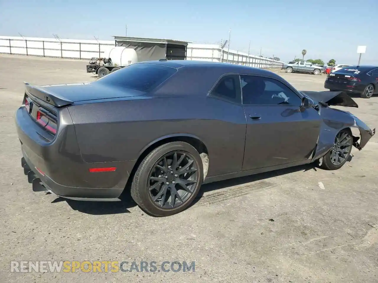 3 Photograph of a damaged car 2C3CDZBT4KH540452 DODGE CHALLENGER 2019