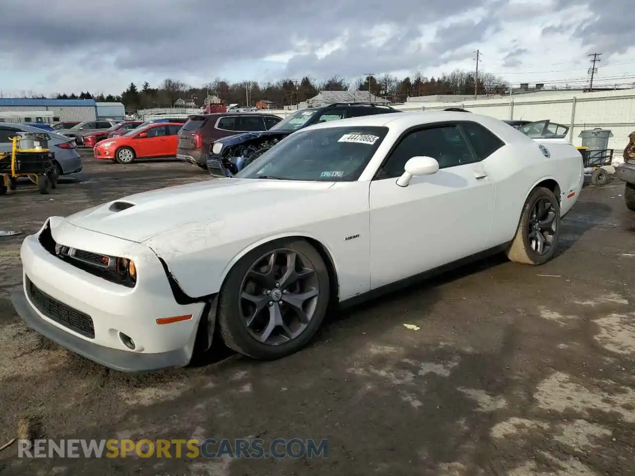 1 Photograph of a damaged car 2C3CDZBT5KH524955 DODGE CHALLENGER 2019