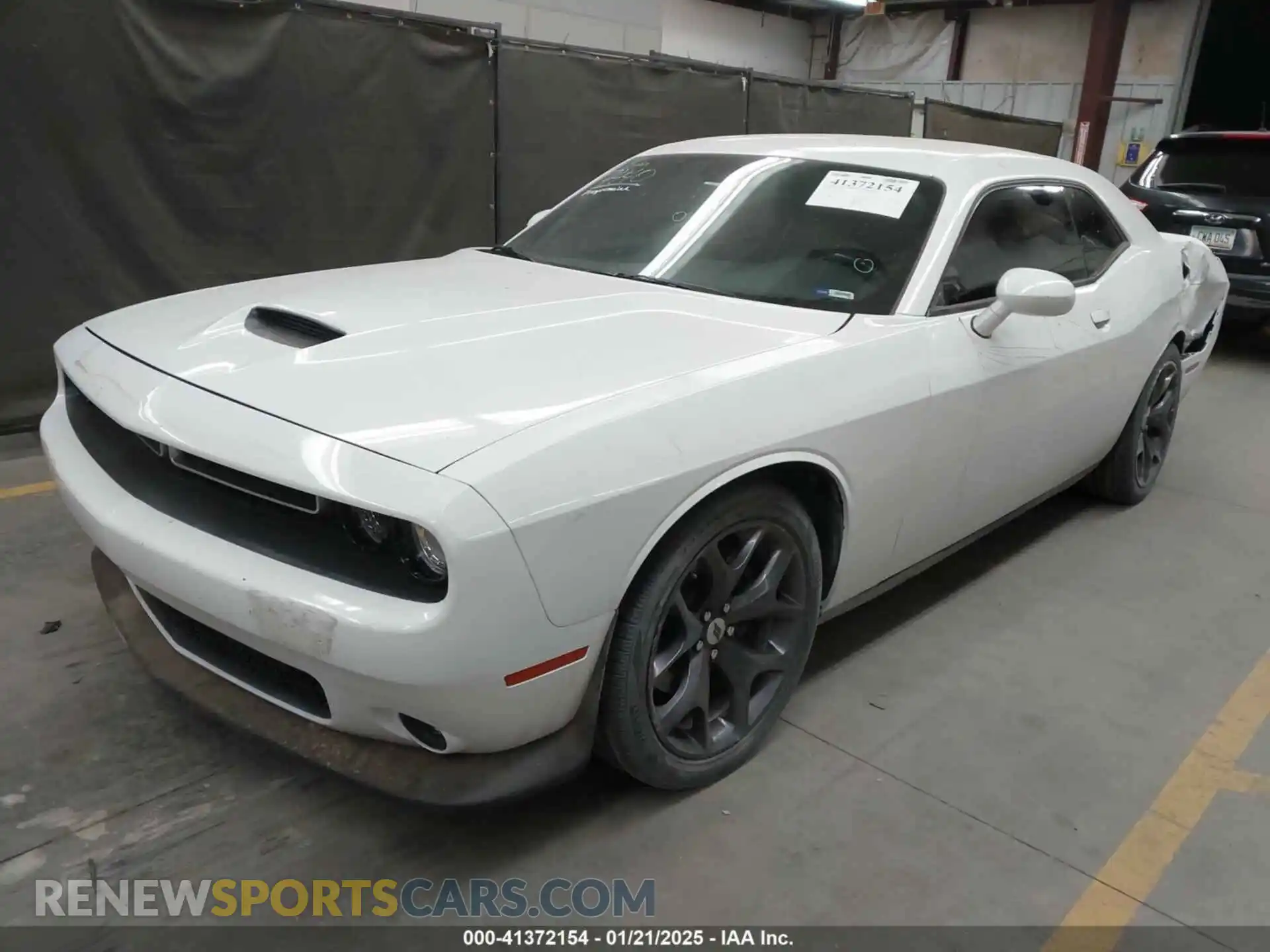 2 Photograph of a damaged car 2C3CDZBT5KH573606 DODGE CHALLENGER 2019