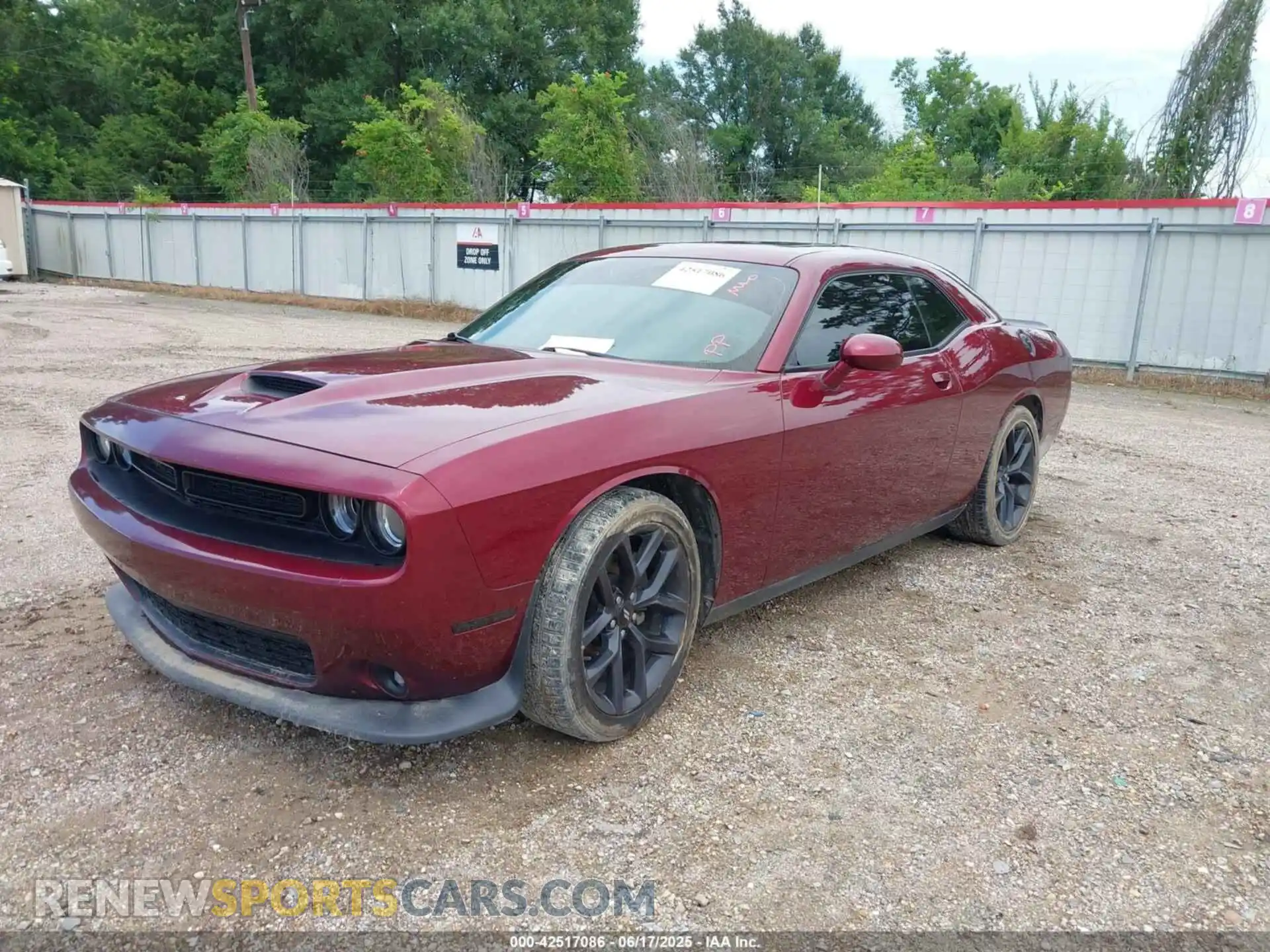 2 Photograph of a damaged car 2C3CDZBT5KH724184 DODGE CHALLENGER 2019