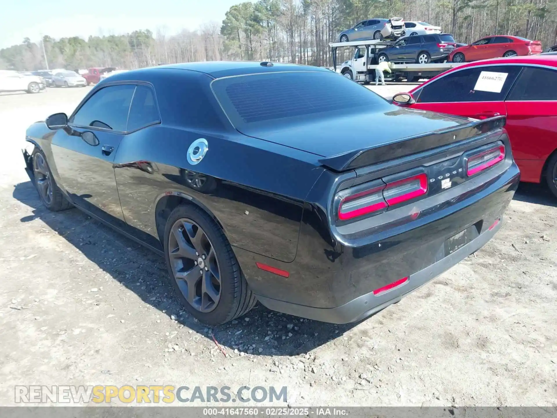 3 Photograph of a damaged car 2C3CDZBT7KH583408 DODGE CHALLENGER 2019