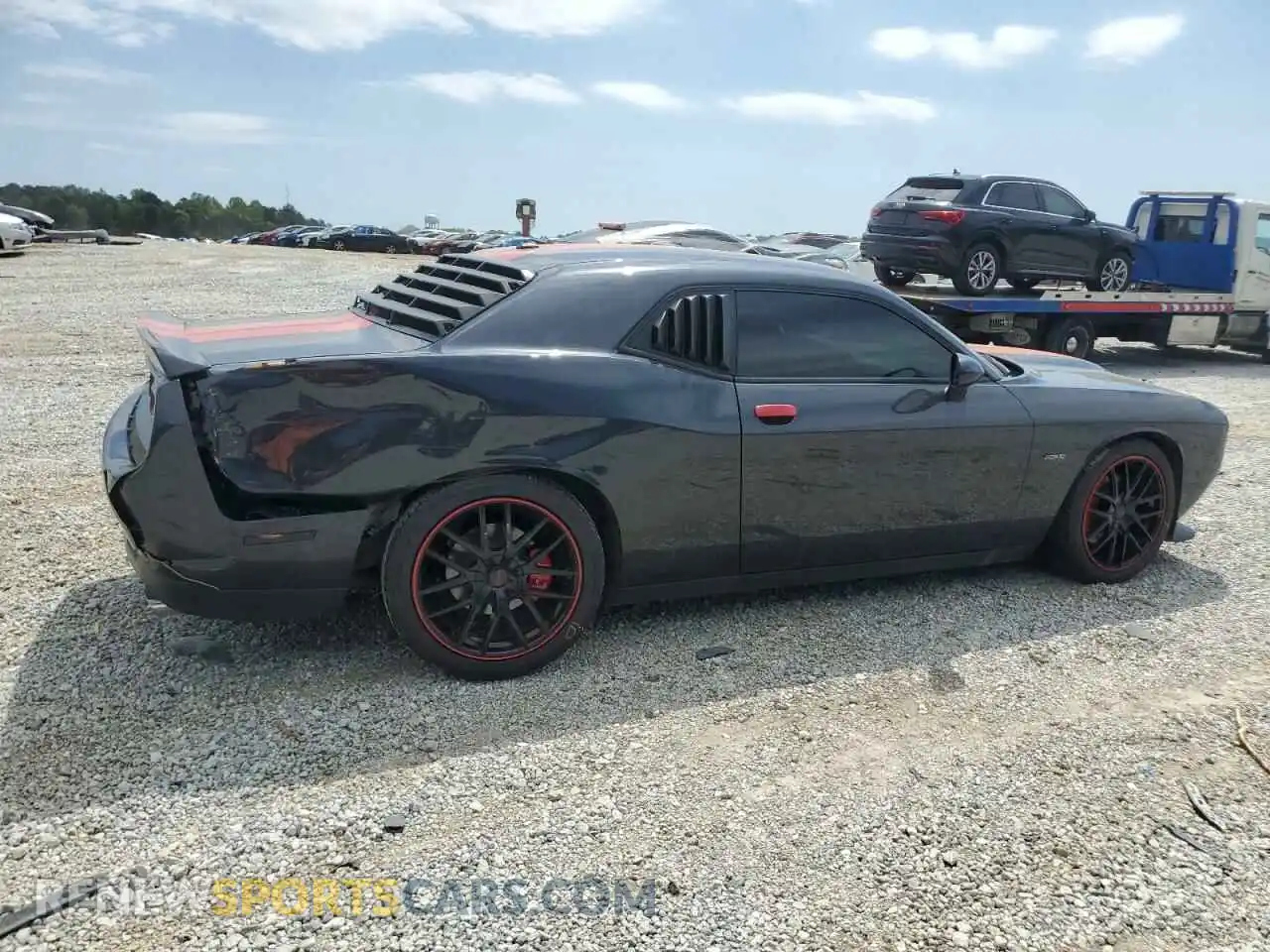 3 Photograph of a damaged car 2C3CDZBT7KH641209 DODGE CHALLENGER 2019