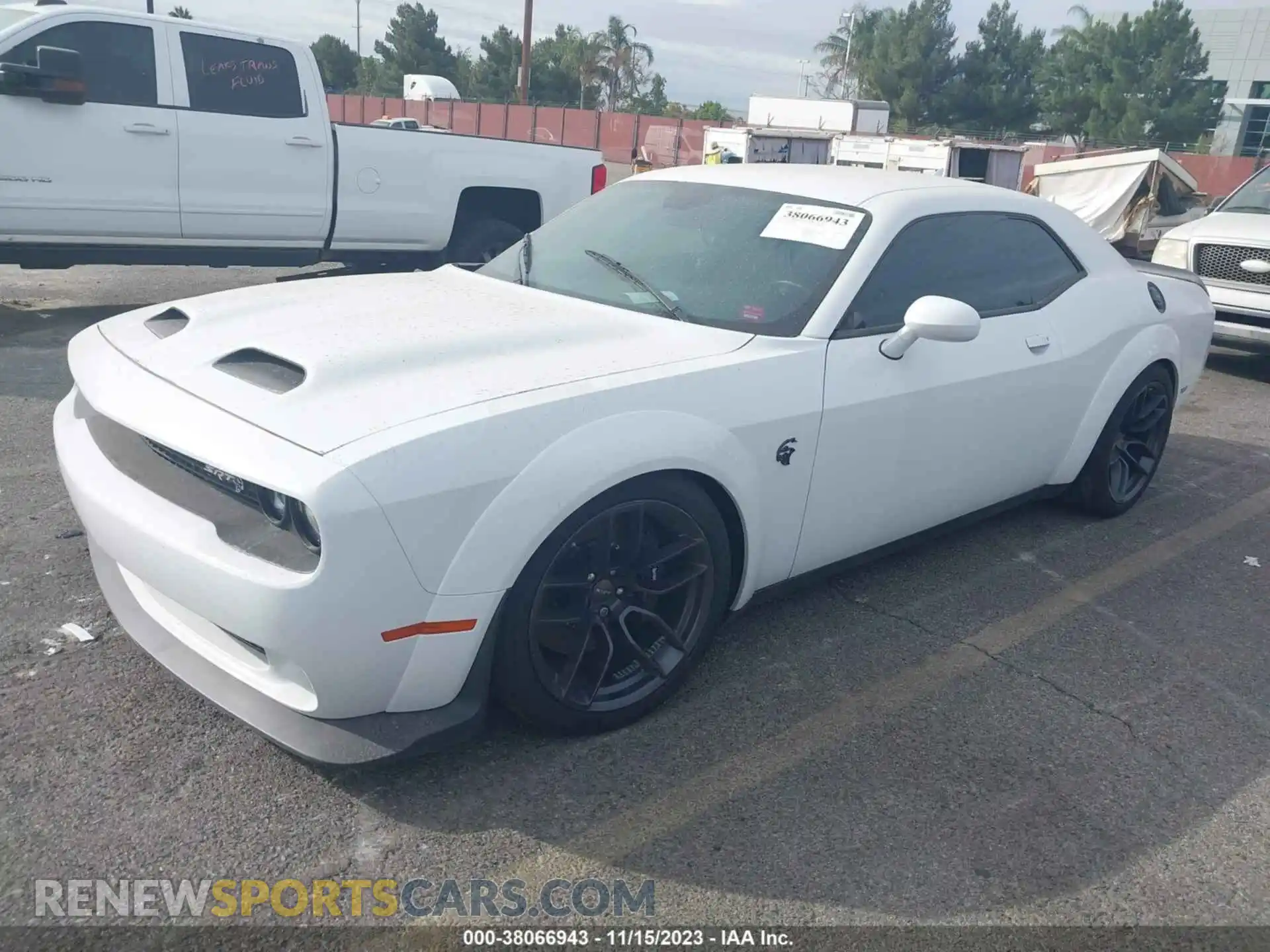 2 Photograph of a damaged car 2C3CDZC94KH524285 DODGE CHALLENGER 2019