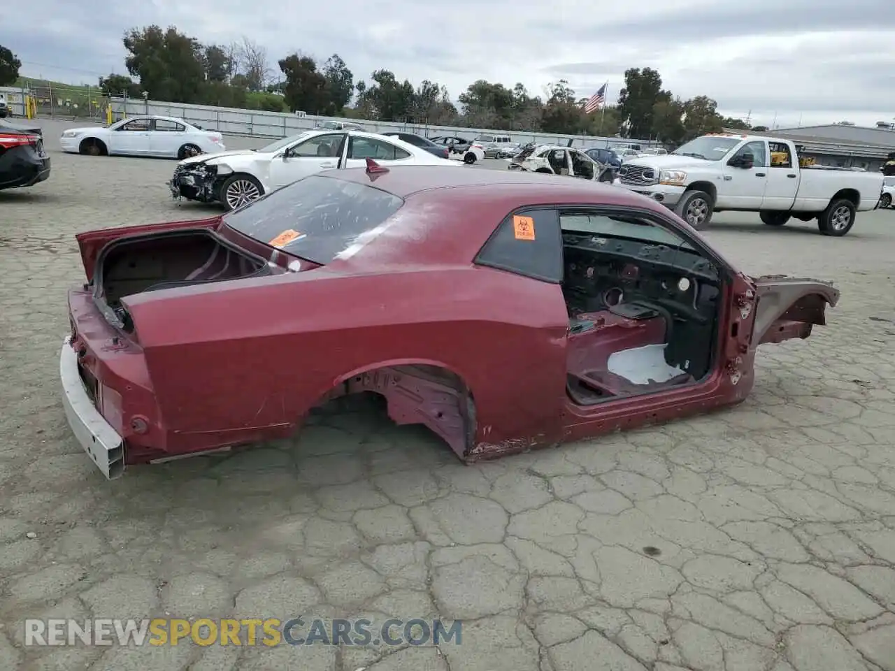 3 Photograph of a damaged car 2C3CDZC9XKH508446 DODGE CHALLENGER 2019