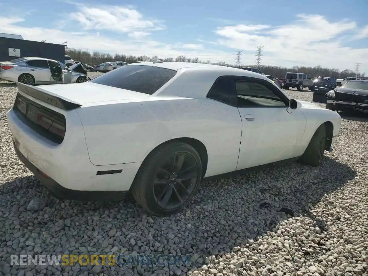 3 Photograph of a damaged car 2C3CDZC9XKH683358 DODGE CHALLENGER 2019