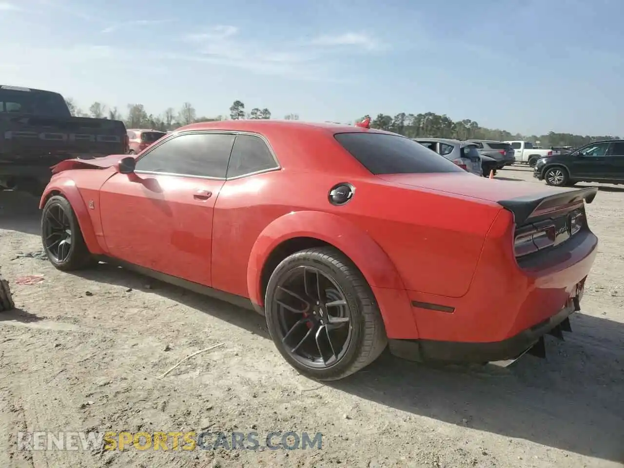 2 Photograph of a damaged car 2C3CDZFJ0KH505772 DODGE CHALLENGER 2019