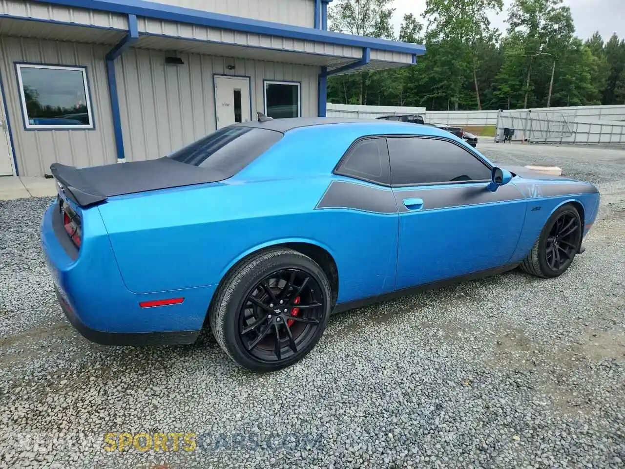 3 Photograph of a damaged car 2C3CDZFJ0KH525875 DODGE CHALLENGER 2019