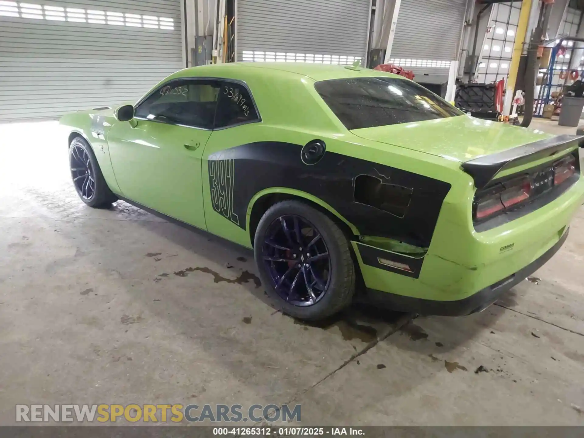 3 Photograph of a damaged car 2C3CDZFJ0KH656479 DODGE CHALLENGER 2019