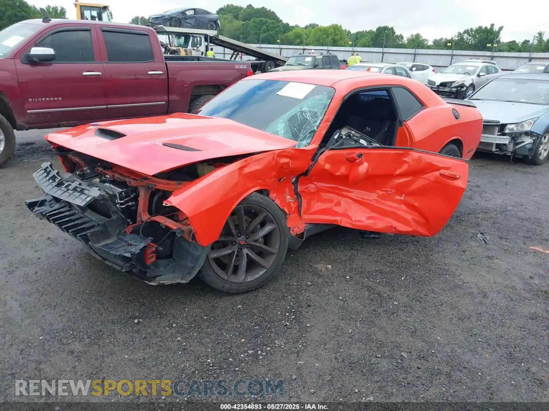 2 fotografías del automóvil dañado 2C3CDZFJ2KH586810 DODGE CHALLENGER 2019