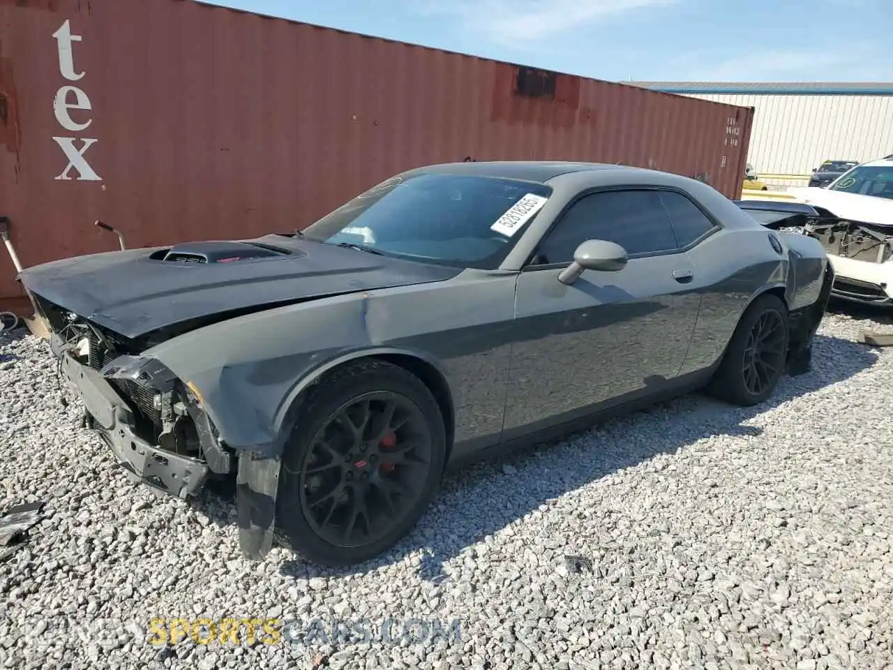1 Photograph of a damaged car 2C3CDZFJ3KH662437 DODGE CHALLENGER 2019