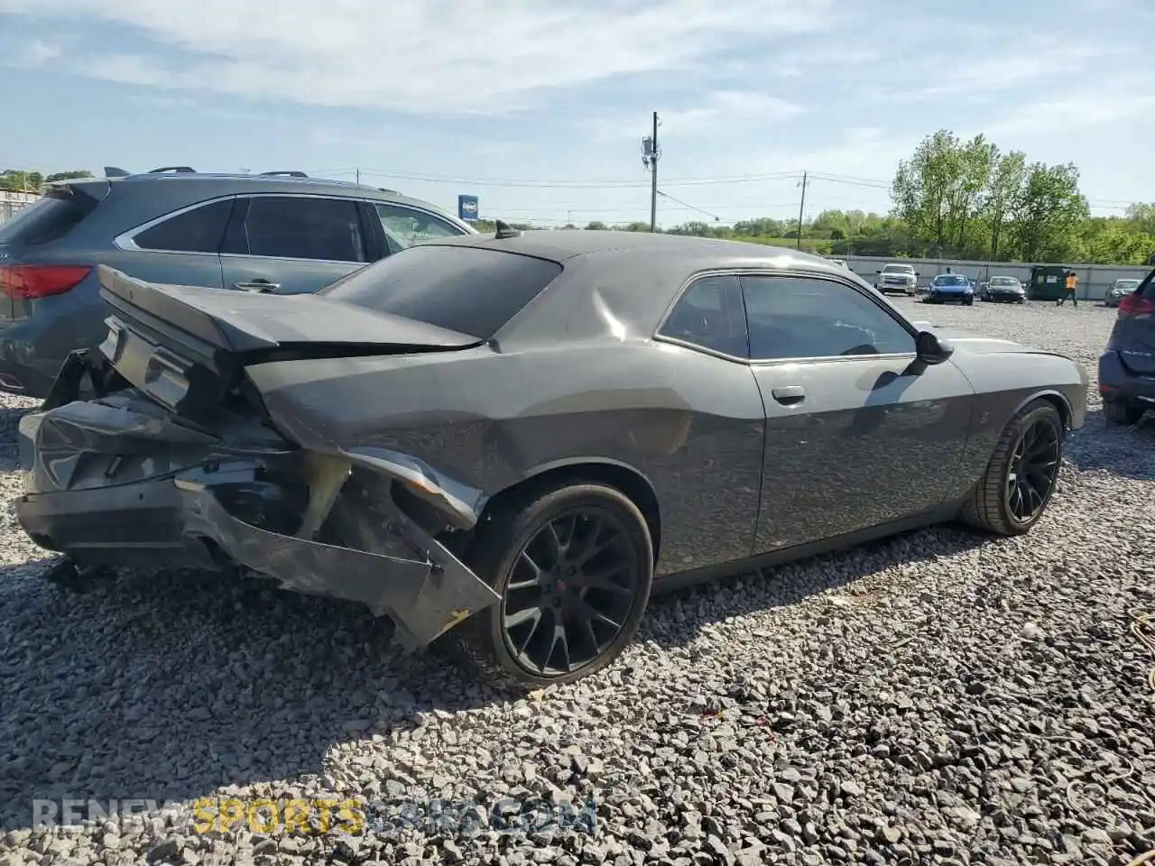 3 Photograph of a damaged car 2C3CDZFJ3KH662437 DODGE CHALLENGER 2019