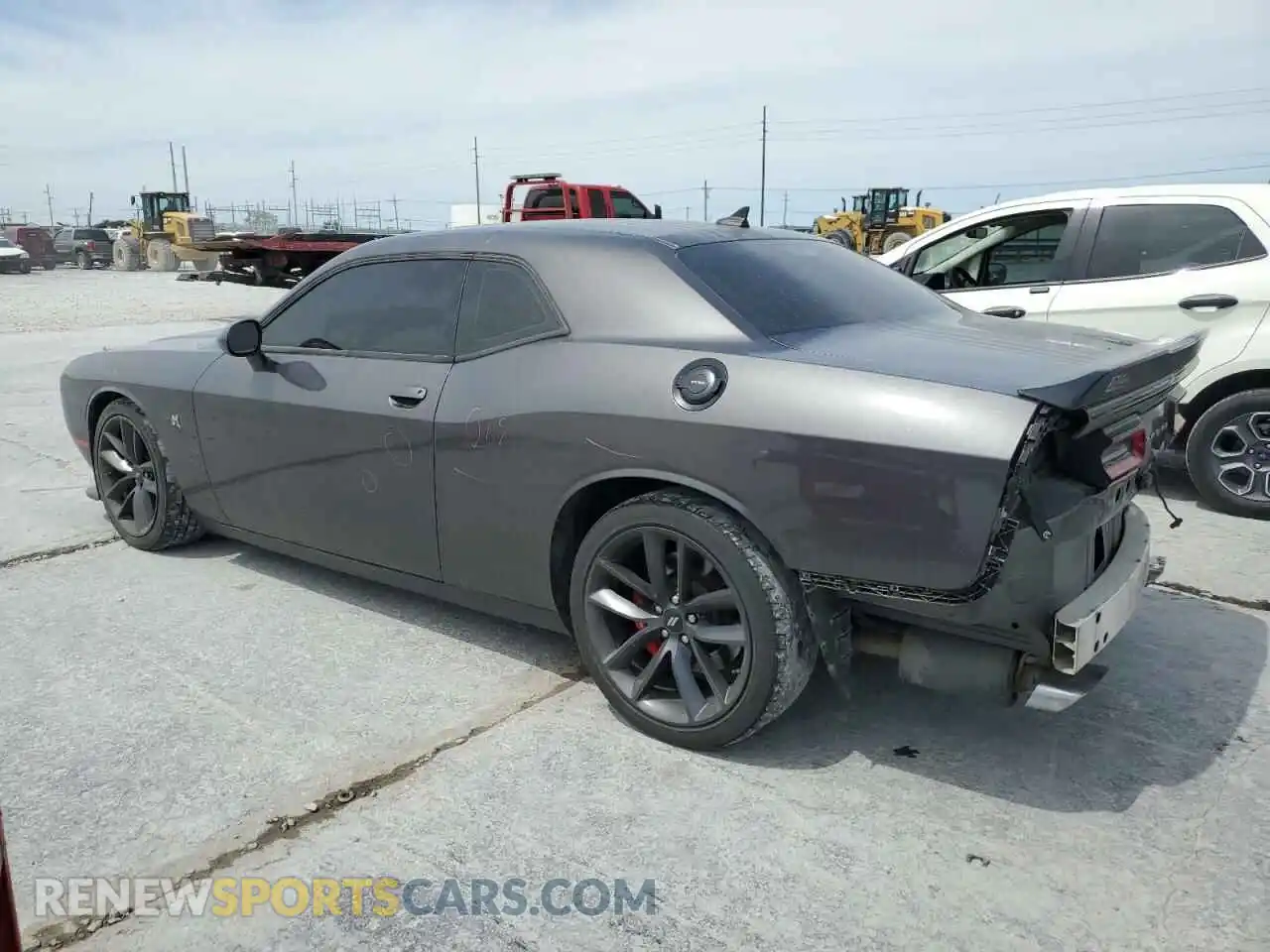 2 Photograph of a damaged car 2C3CDZFJ4KH525524 DODGE CHALLENGER 2019