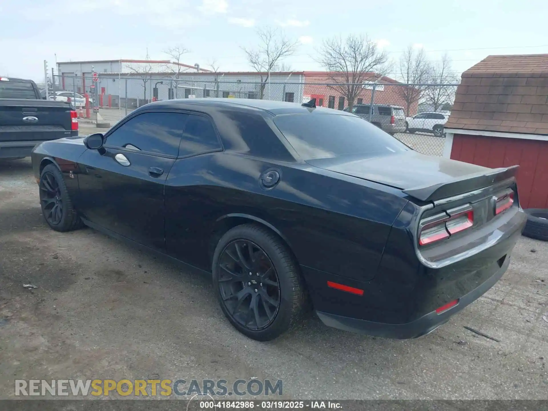 3 Photograph of a damaged car 2C3CDZFJ4KH618527 DODGE CHALLENGER 2019