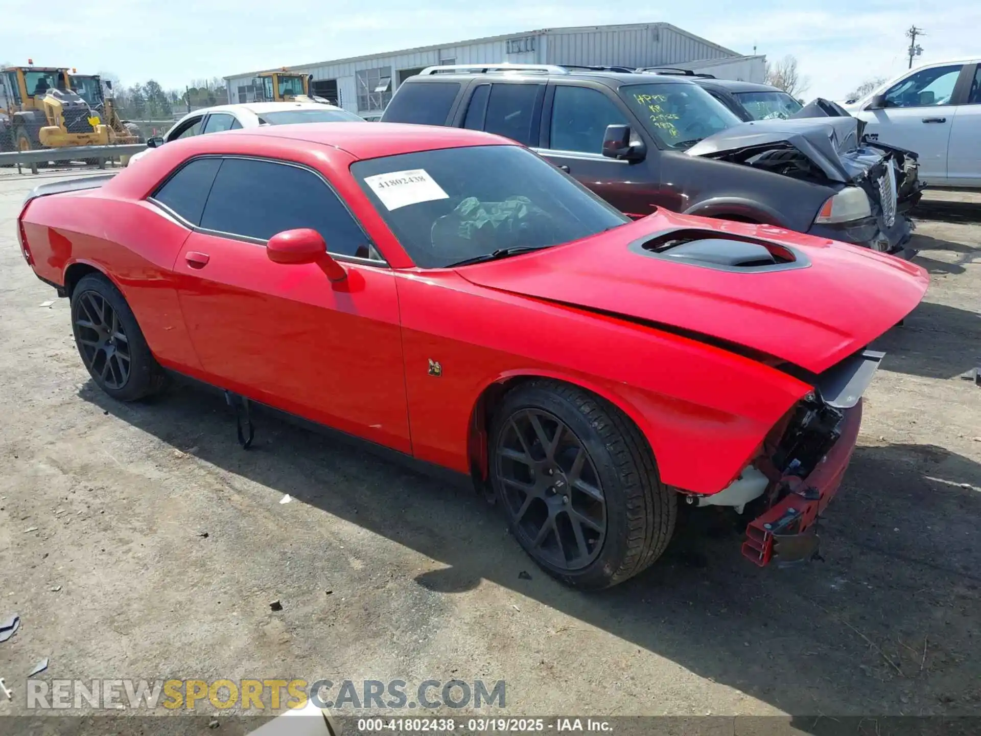 1 Photograph of a damaged car 2C3CDZFJ4KH625400 DODGE CHALLENGER 2019