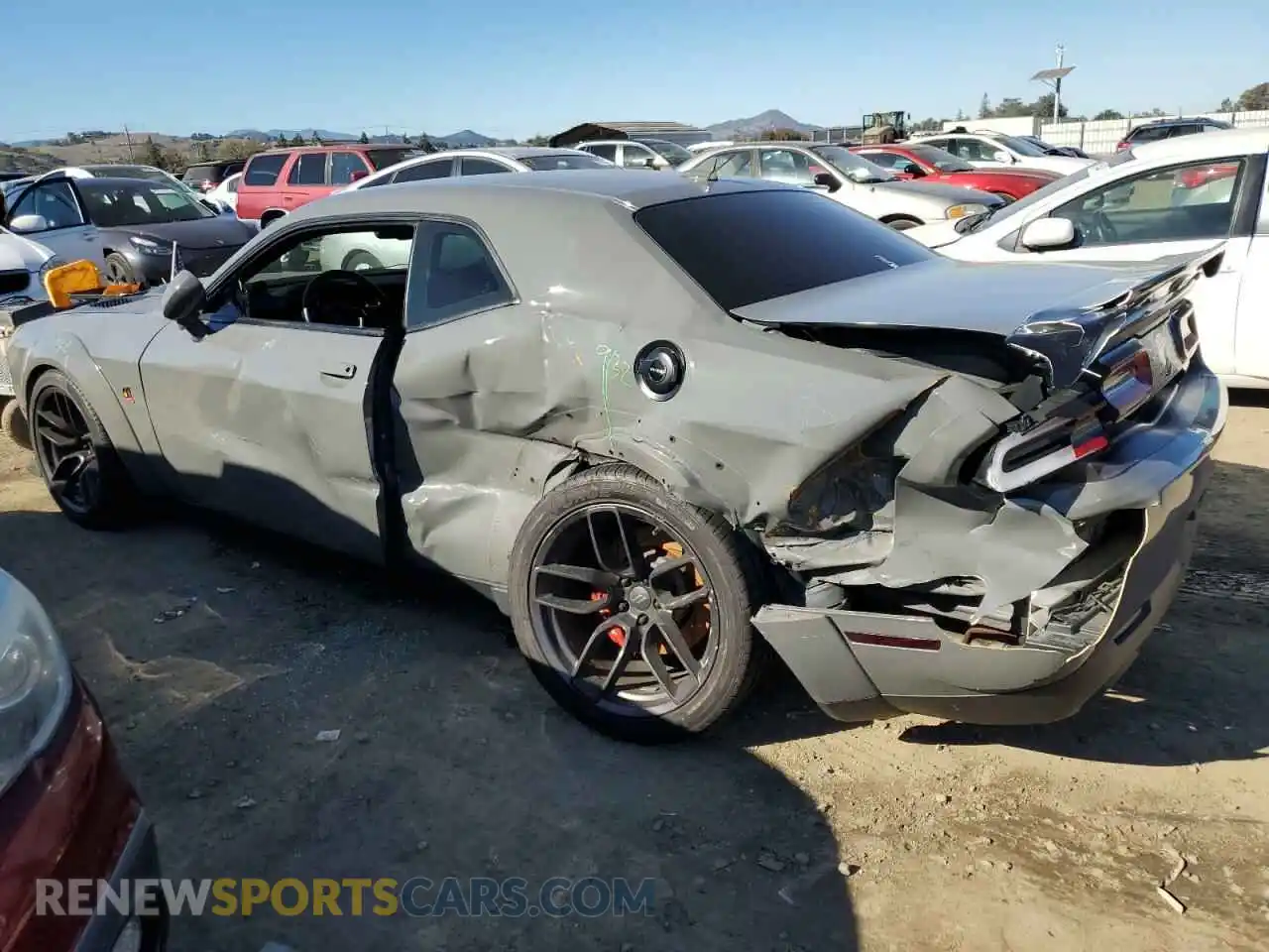 2 Photograph of a damaged car 2C3CDZFJ5KH691387 DODGE CHALLENGER 2019