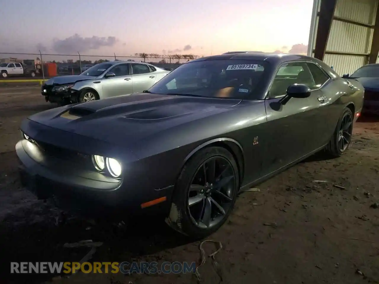 1 Photograph of a damaged car 2C3CDZFJ6KH741567 DODGE CHALLENGER 2019