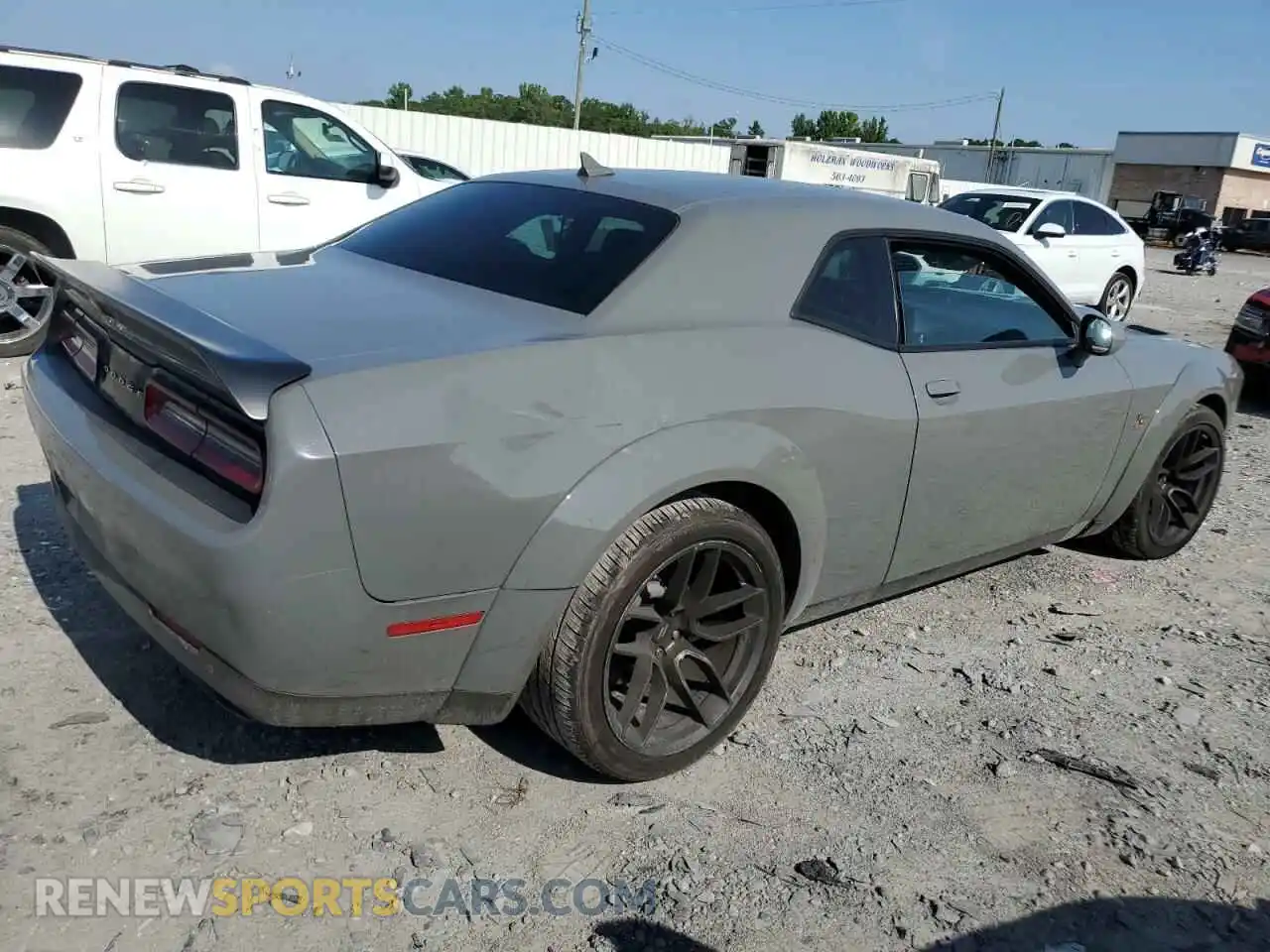 3 Photograph of a damaged car 2C3CDZFJ9KH624100 DODGE CHALLENGER 2019