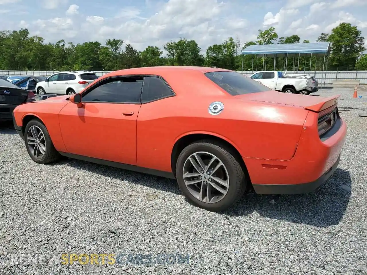 2 Photograph of a damaged car 2C3CDZGG5KH690436 DODGE CHALLENGER 2019