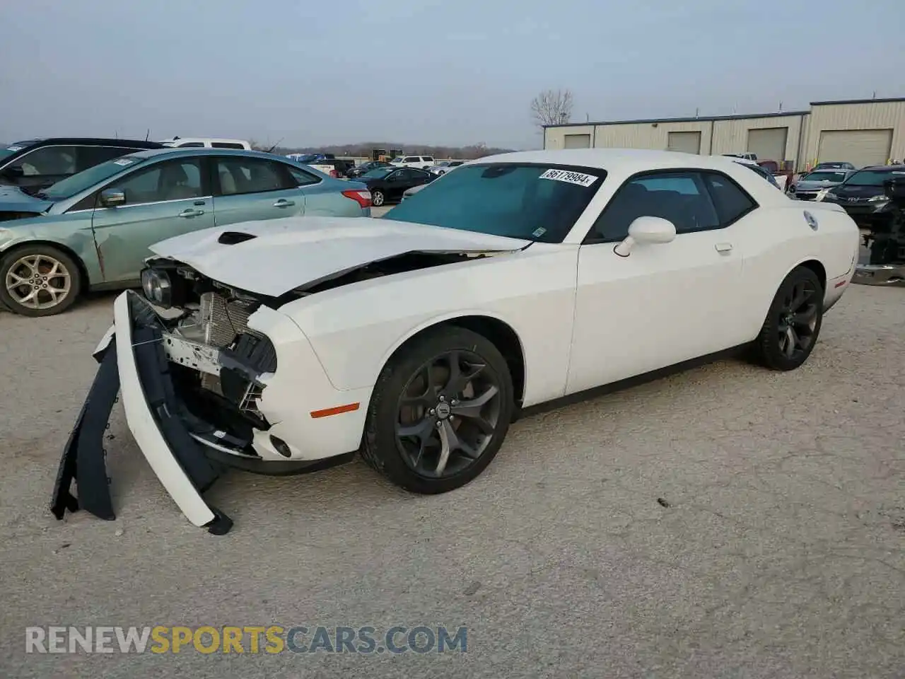 1 Photograph of a damaged car 2C3CDZJG6KH747431 DODGE CHALLENGER 2019