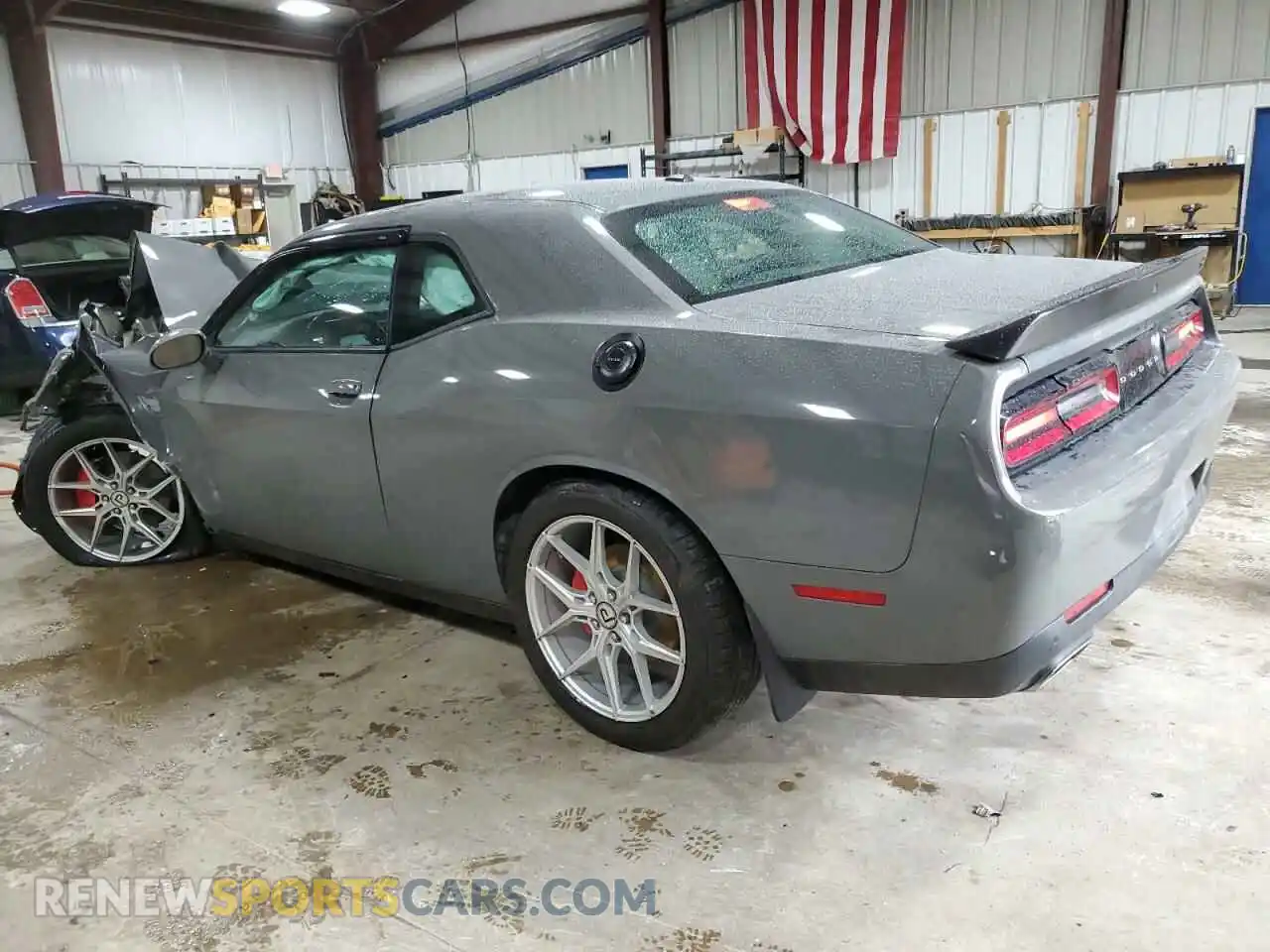2 Photograph of a damaged car 2C3CDZKG1KH719809 DODGE CHALLENGER 2019