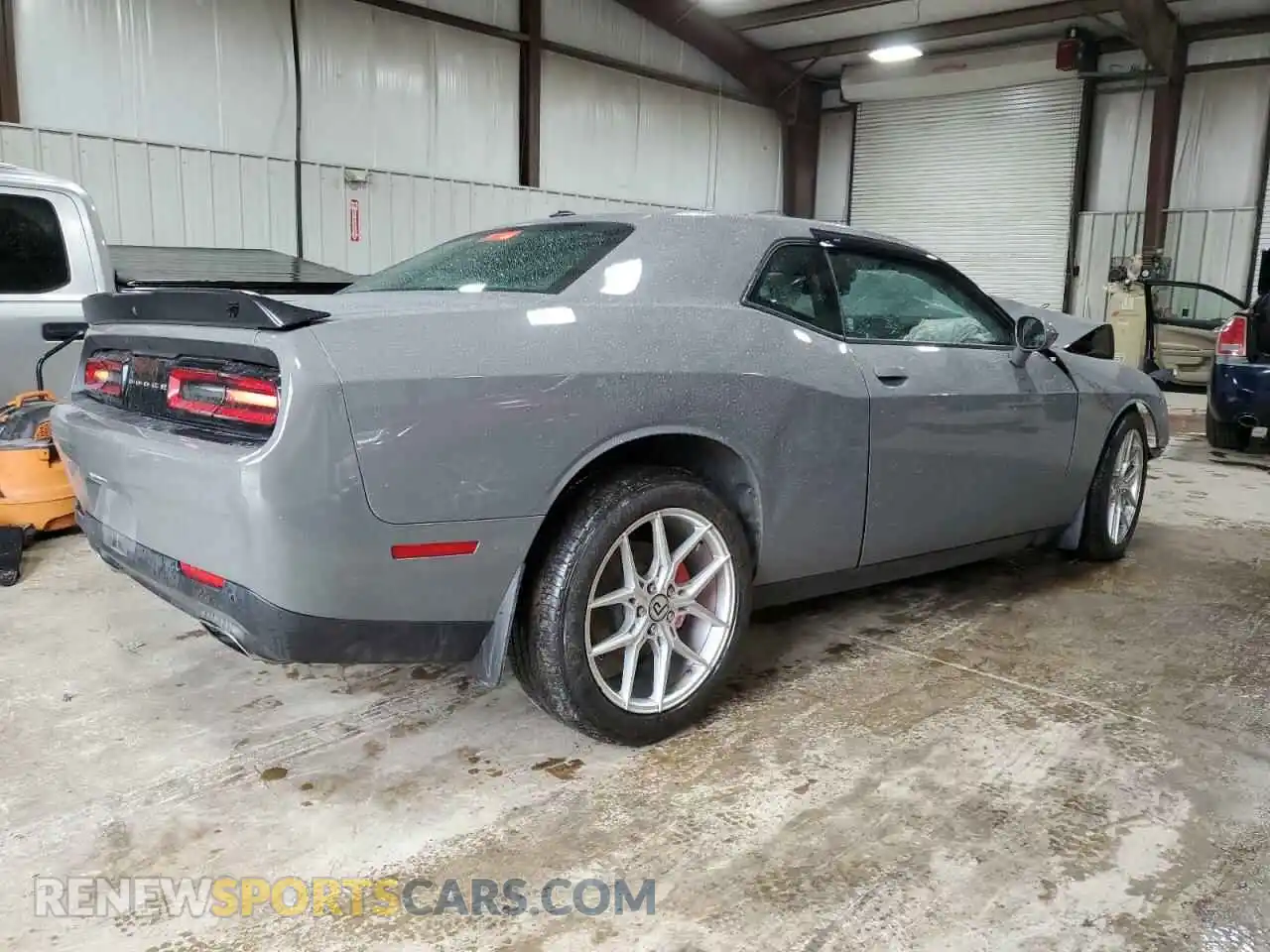 3 Photograph of a damaged car 2C3CDZKG1KH719809 DODGE CHALLENGER 2019