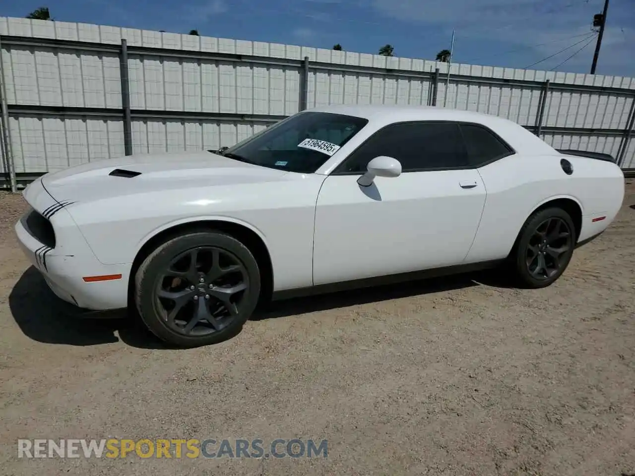 1 Photograph of a damaged car 2C3CDZAG5LH226394 DODGE CHALLENGER 2020