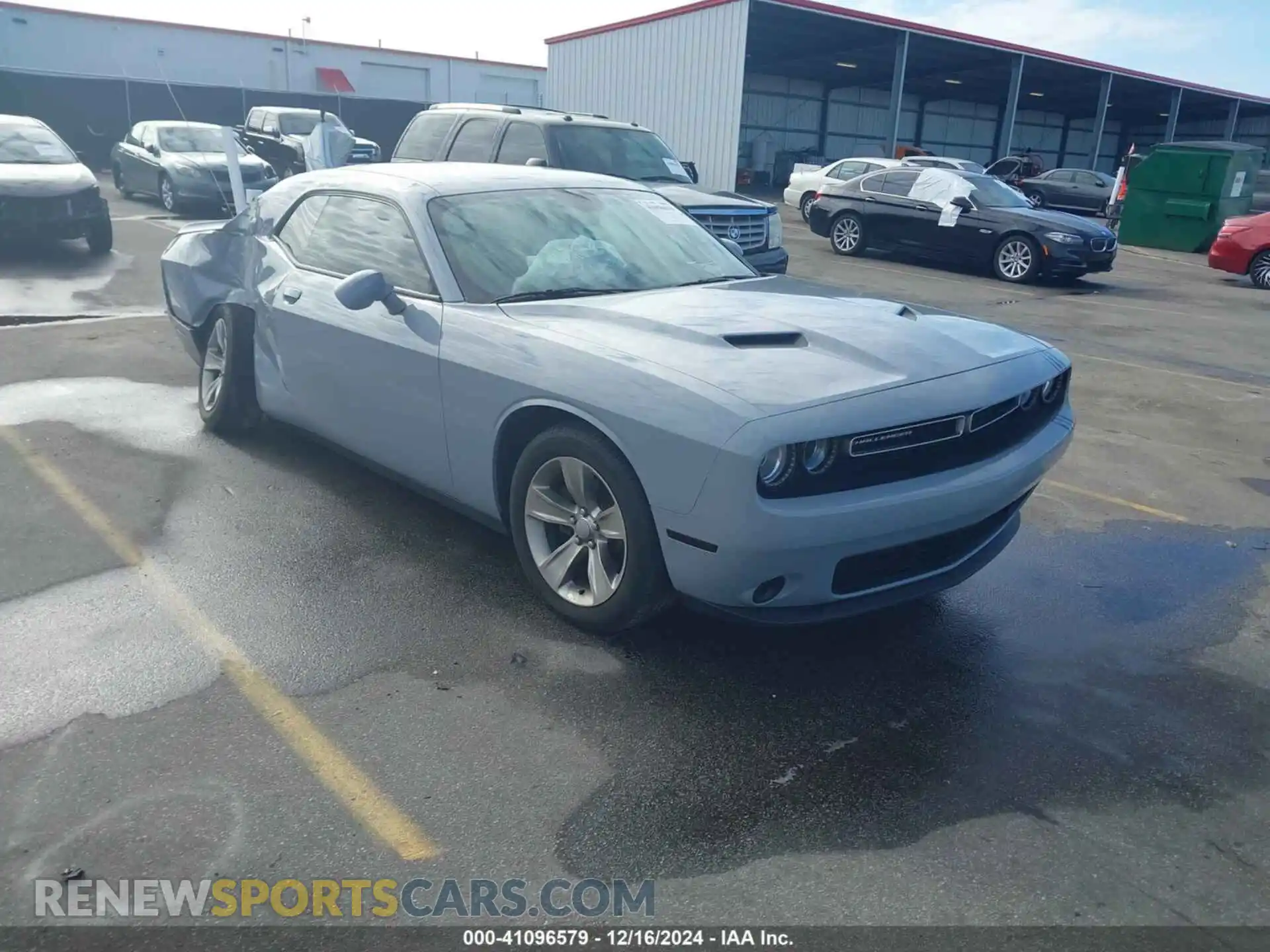 1 Photograph of a damaged car 2C3CDZAG6LH206204 DODGE CHALLENGER 2020