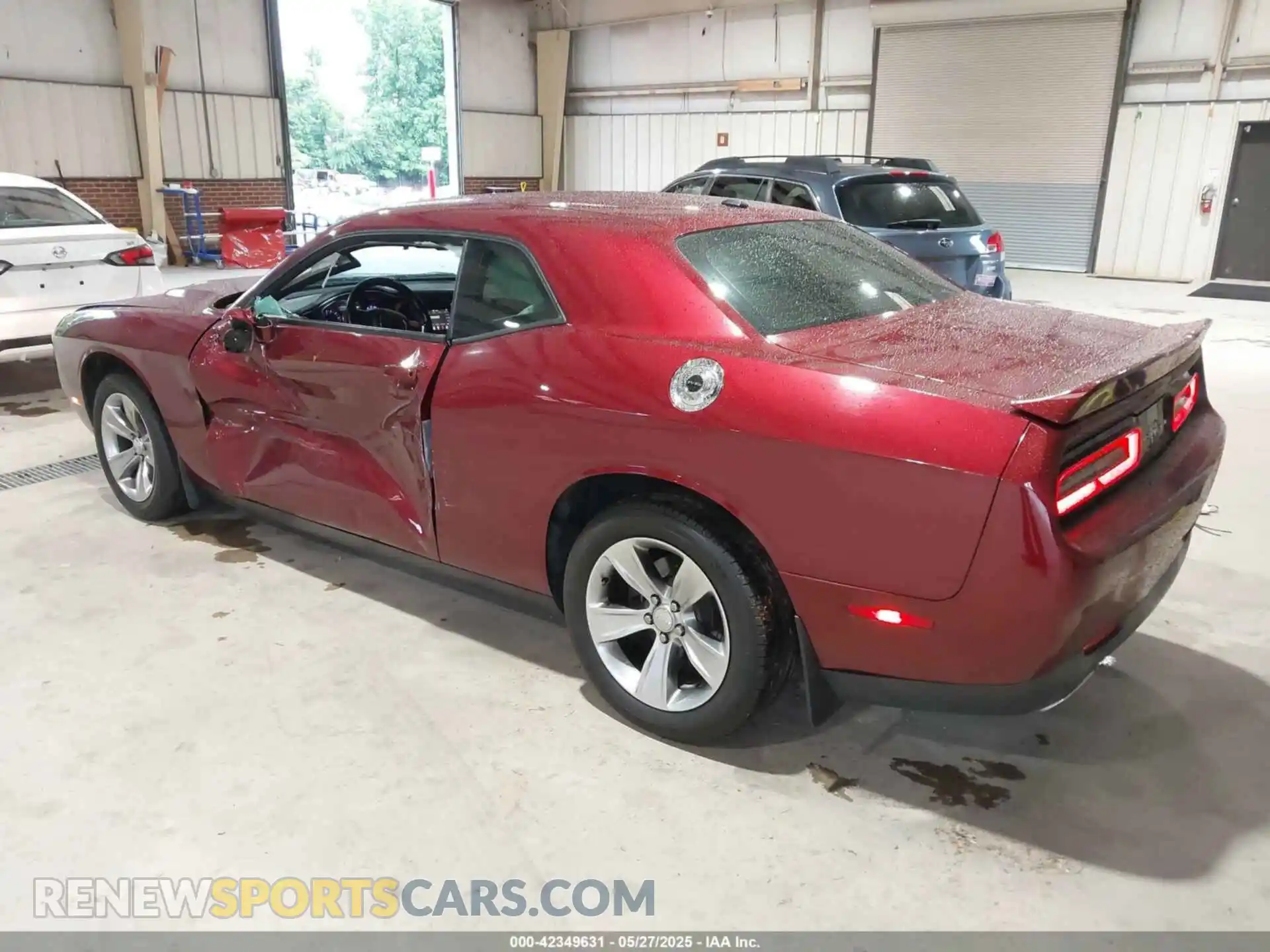 3 Photograph of a damaged car 2C3CDZAG6LH206333 DODGE CHALLENGER 2020