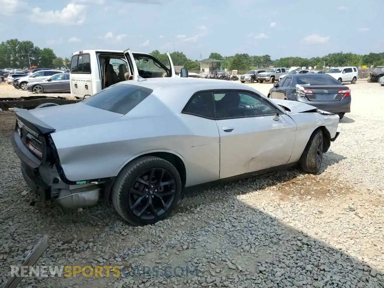 3 Photograph of a damaged car 2C3CDZAG7LH211086 DODGE CHALLENGER 2020