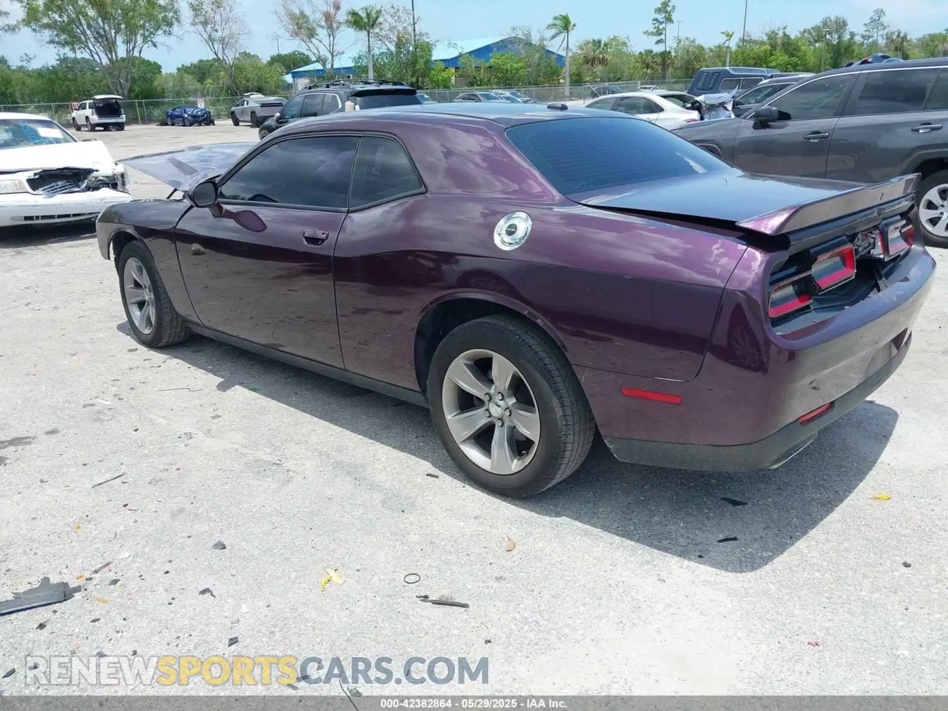 3 Photograph of a damaged car 2C3CDZAG8LH206818 DODGE CHALLENGER 2020