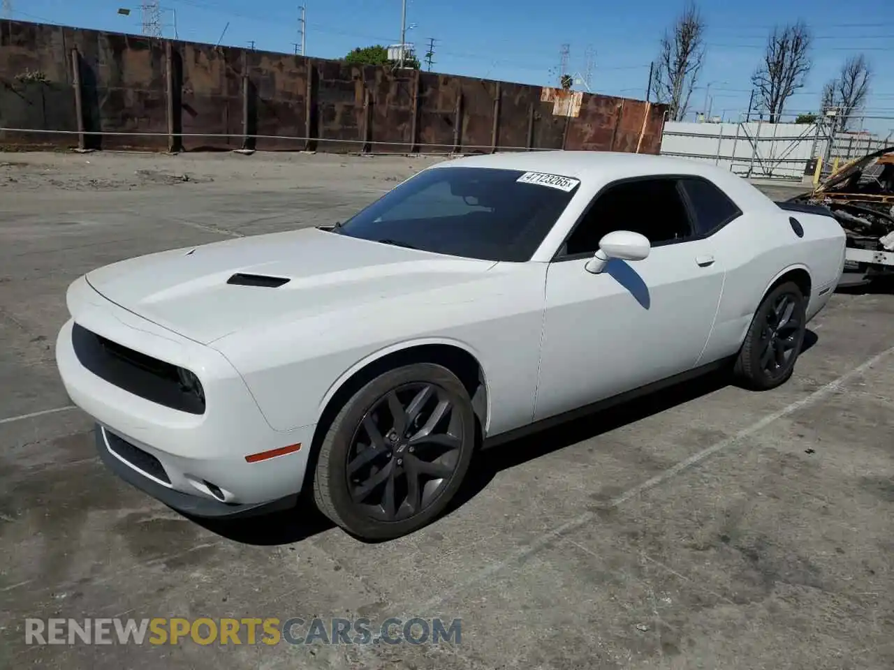 1 Photograph of a damaged car 2C3CDZAG9LH161372 DODGE CHALLENGER 2020