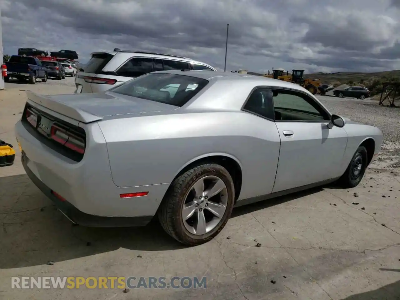 3 Photograph of a damaged car 2C3CDZAGXLH210367 DODGE CHALLENGER 2020