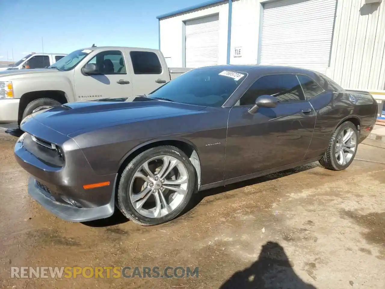 1 Photograph of a damaged car 2C3CDZBT1LH121380 DODGE CHALLENGER 2020