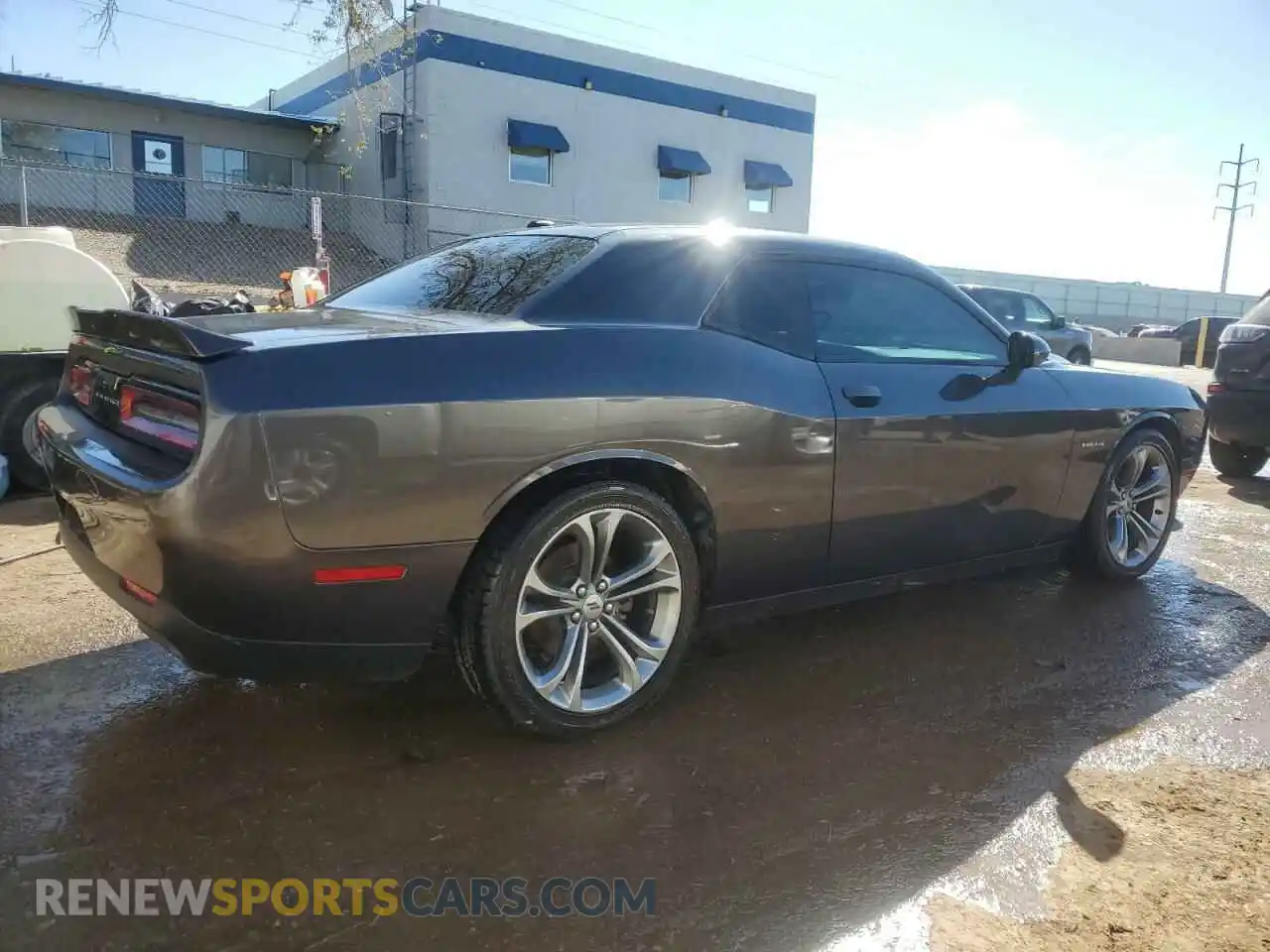 3 Photograph of a damaged car 2C3CDZBT1LH121380 DODGE CHALLENGER 2020